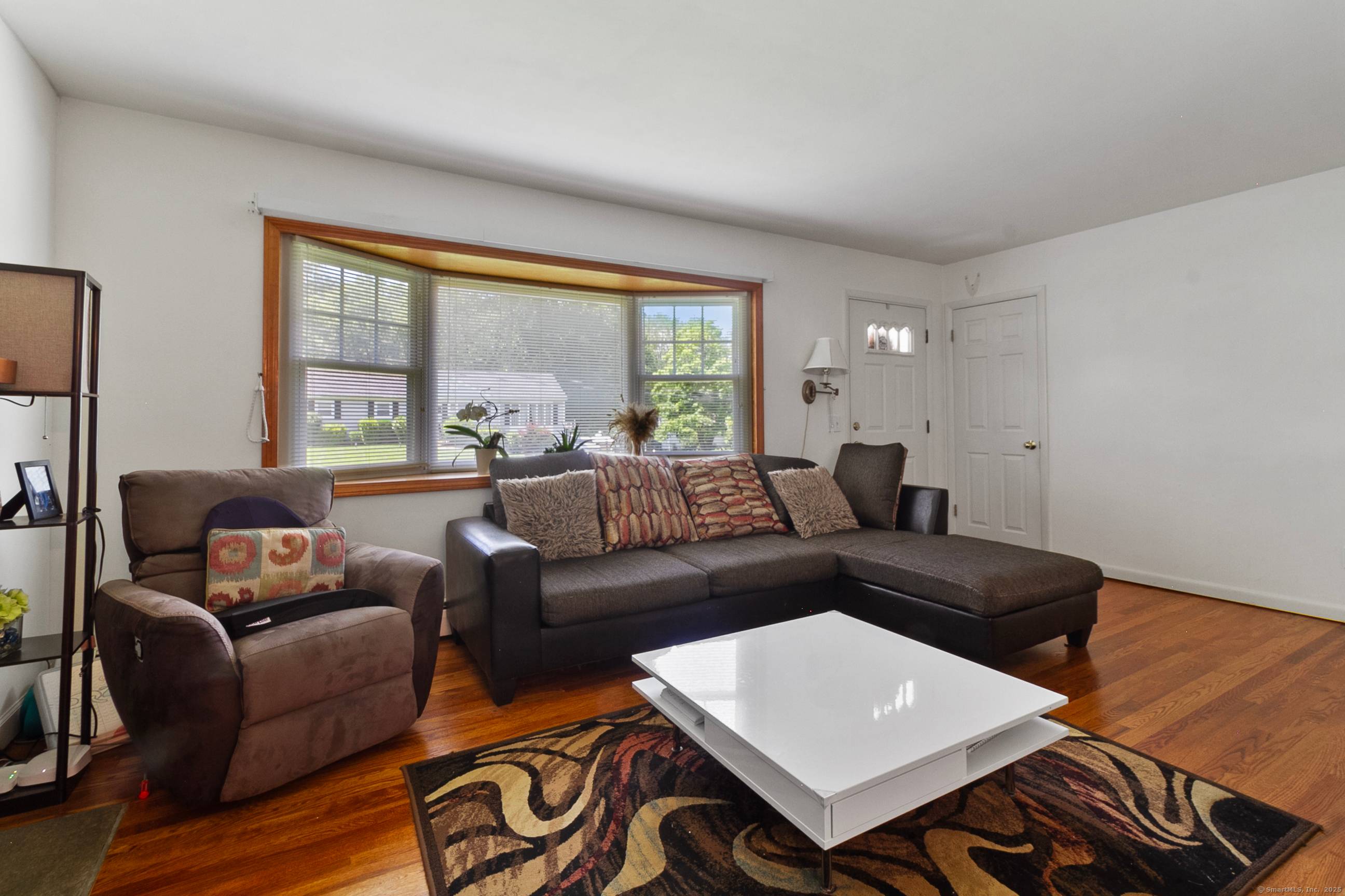 Welcome to this turnkey 3 bedroom 1.