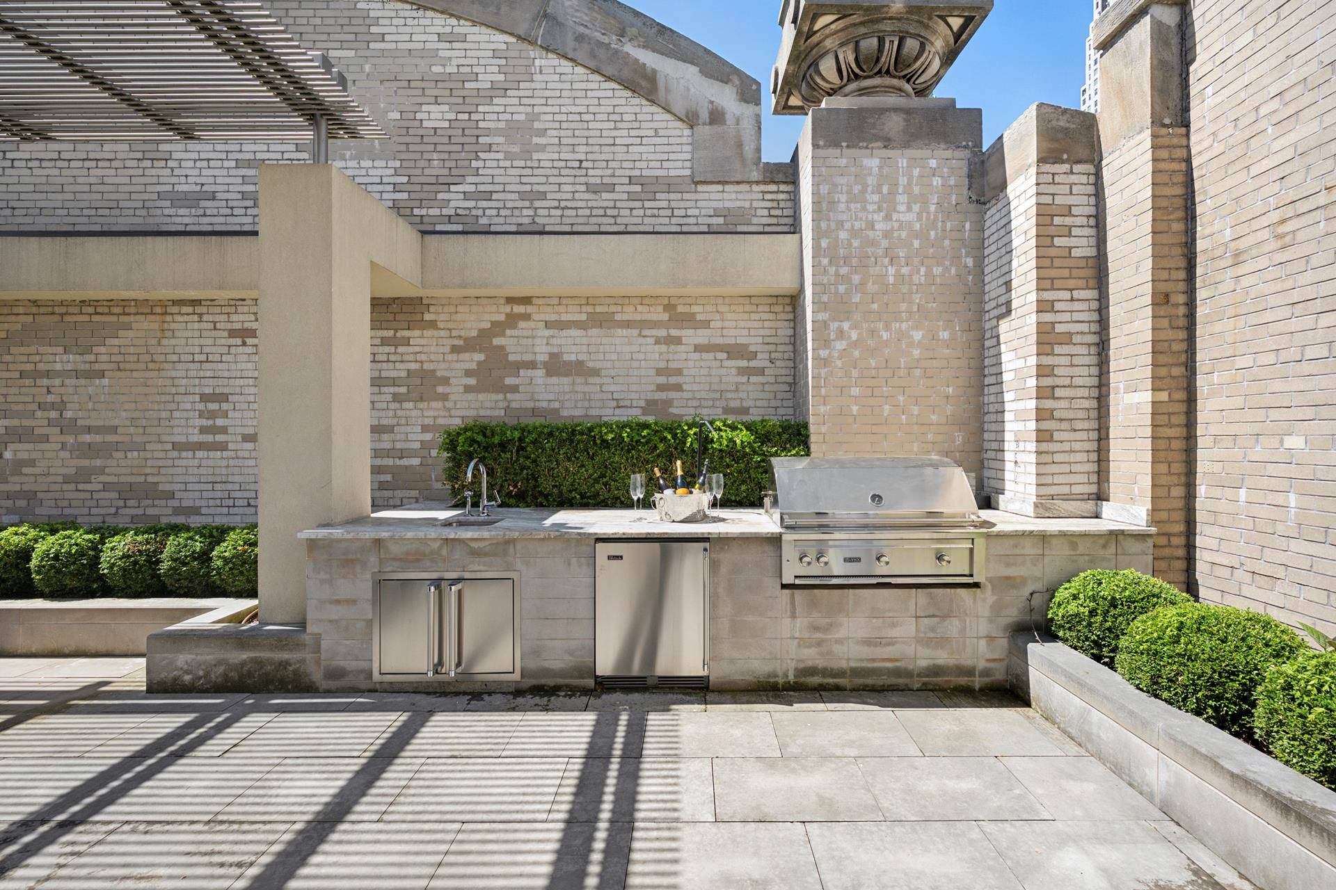 Perched atop a celebrated Beaux Arts landmark building in the heart of Tribeca, this magnificent Penthouse offers nearly 4, 800 square feet of refined indoor and private outdoor space with ...