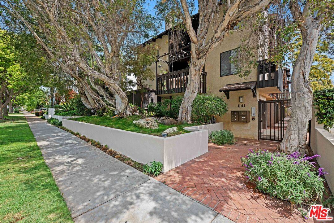 1141   17th St 2BR Santa Monica La
