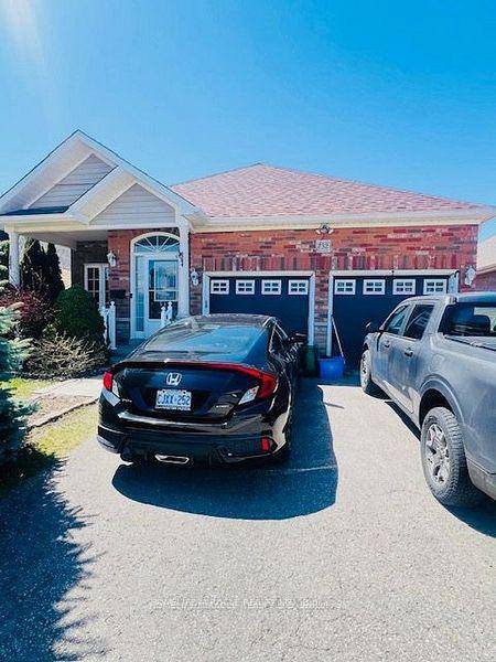 Welcome to this beautiful bungalow house Basement for rent.