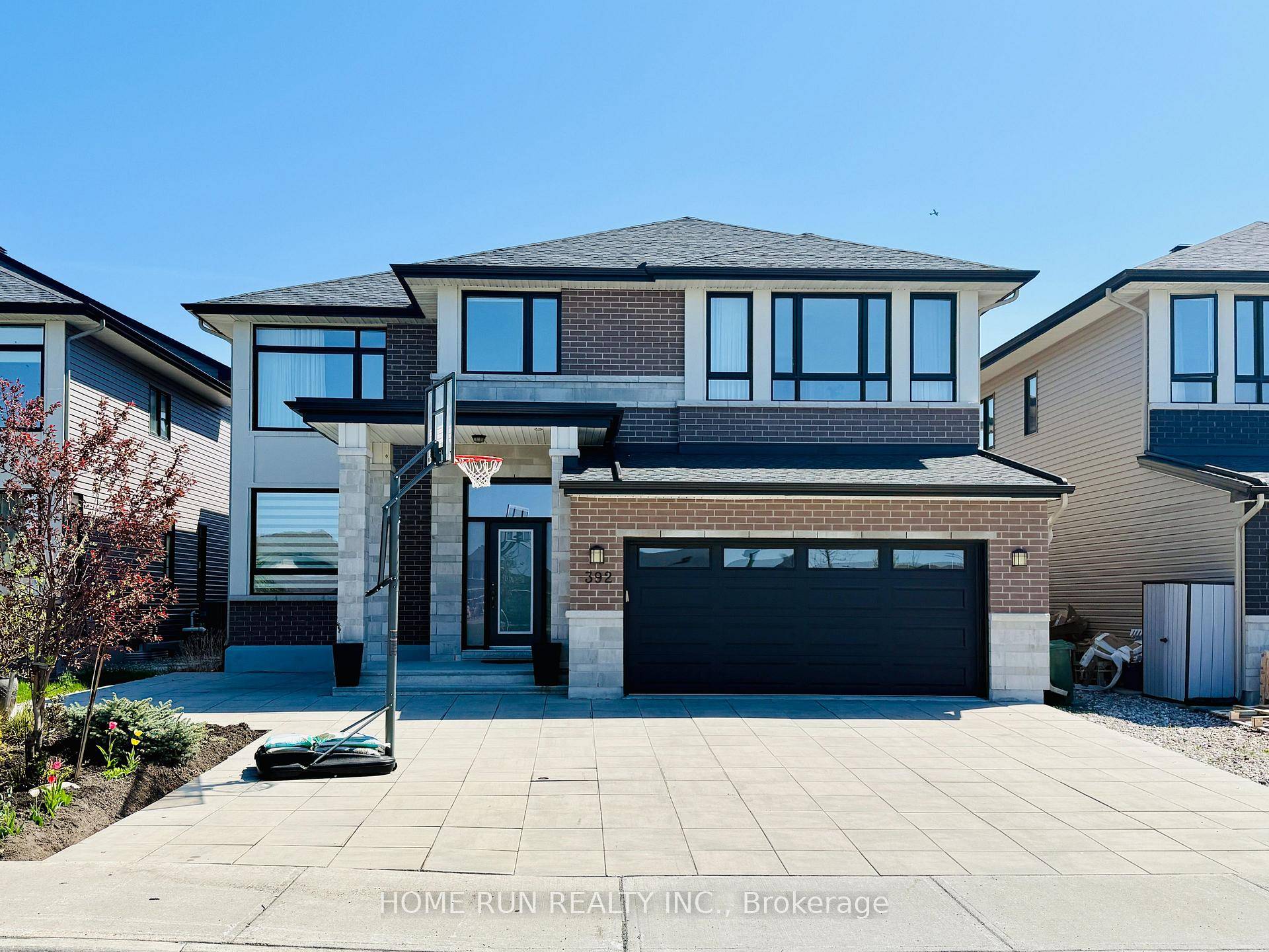 FULLY FURNISHED ! ! ! ! Executive Home Facing the Park with No Front Neighbours and Over 4, 000 SqFt of Living Space.