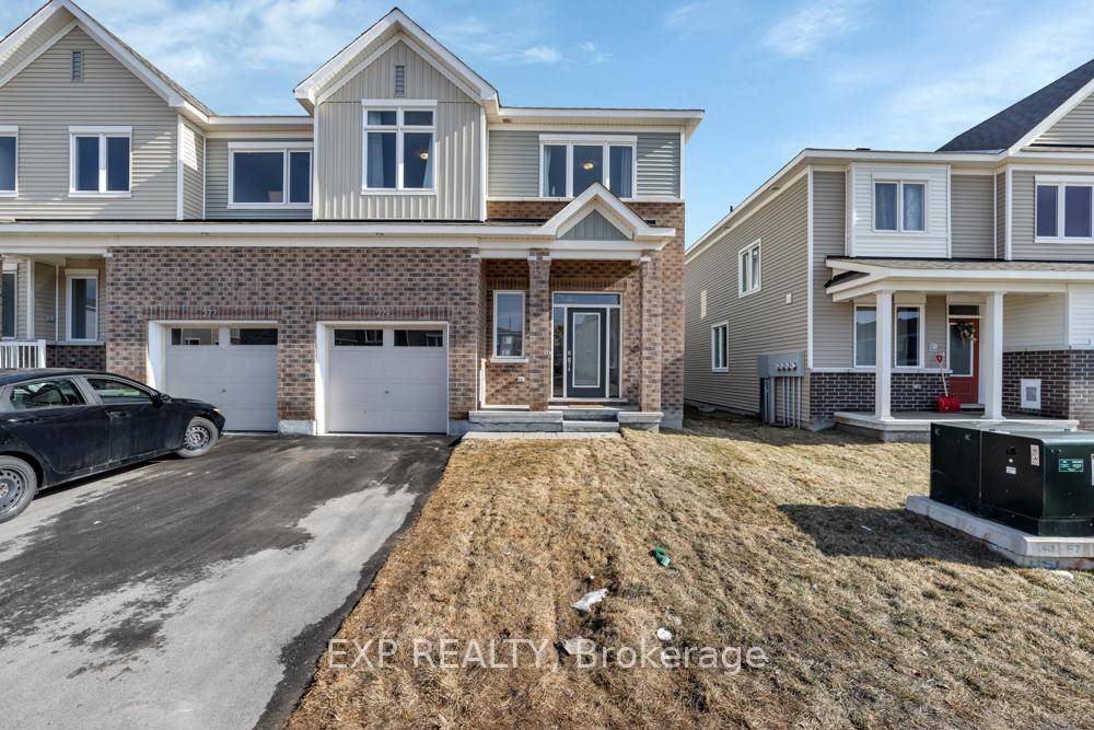 Introducing this stunning newly built townhouse in Trailsedge, featuring 3 bedrooms, 4 baths, and a finished basement.