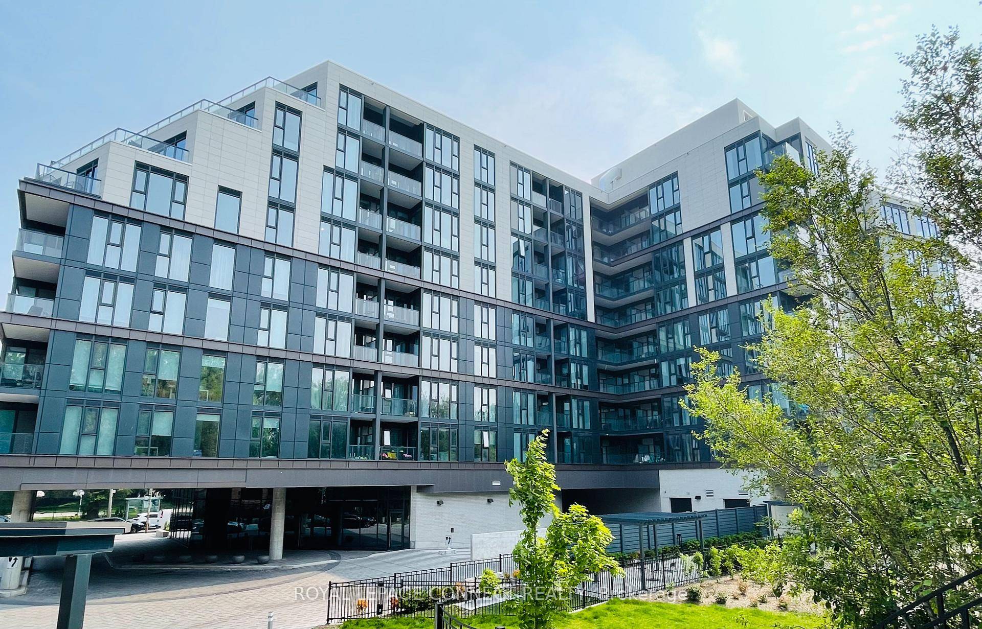 Modern 2 1 Bedroom Condo 3 Bathrooms High Ceilings Prime Location Welcome to this beautifully designed 2 1 bedroom unit featuring 3 bathrooms, including 2ensuite bathrooms for added privacy and ...
