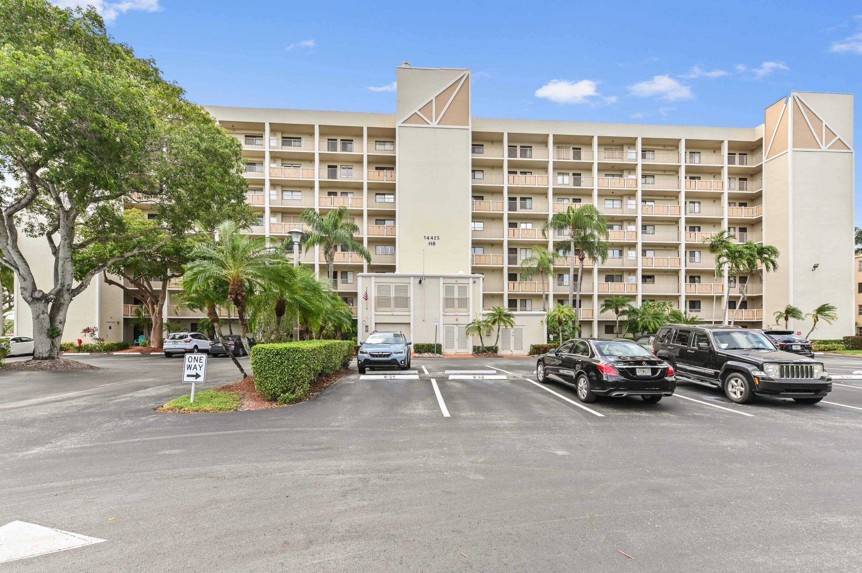 Welcome to this beautiful 2 bedroom, 2 bathroom condo that combines modern style with serene lakefront living.