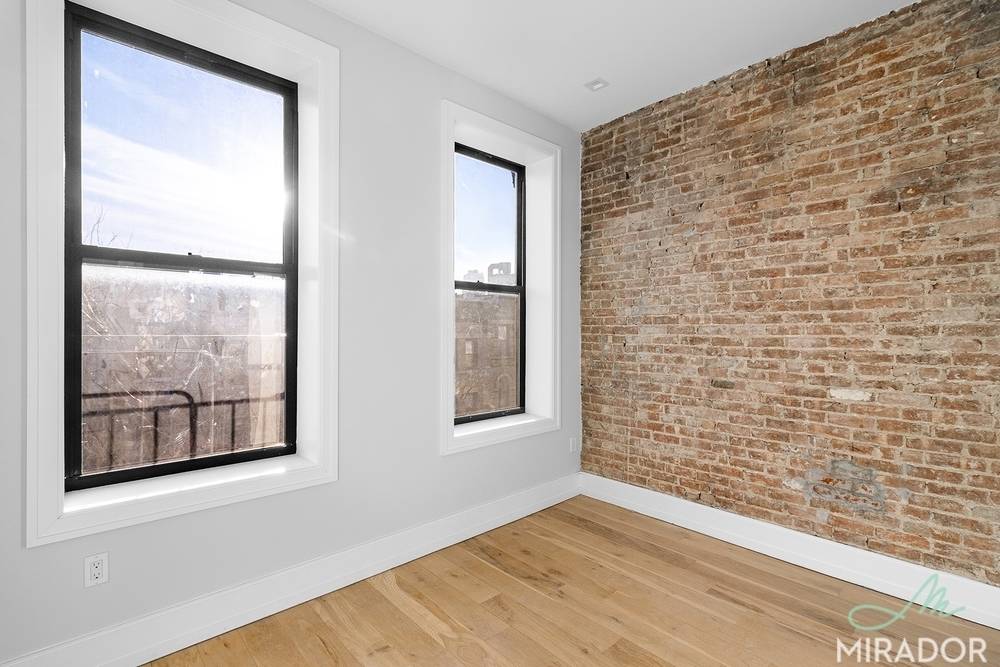 HIGH END RENOVATION Available for ASAP move in upon approval !