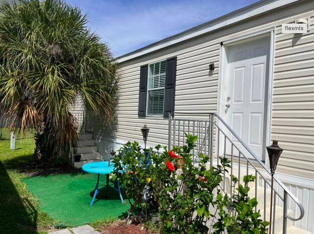 RENT IMMEDIATELY ! Build your private dock just steps from your front door !