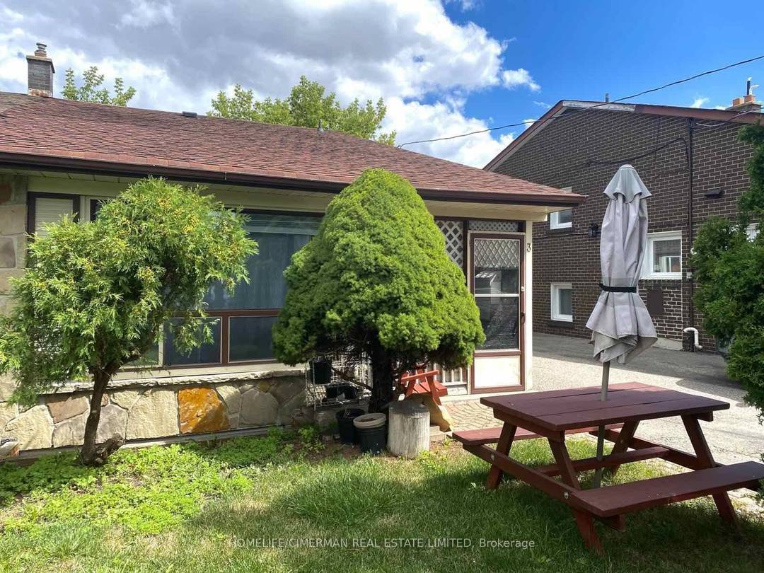 This well maintained, spacious home offers a functional and versatile layout, perfect for families or investors alike.