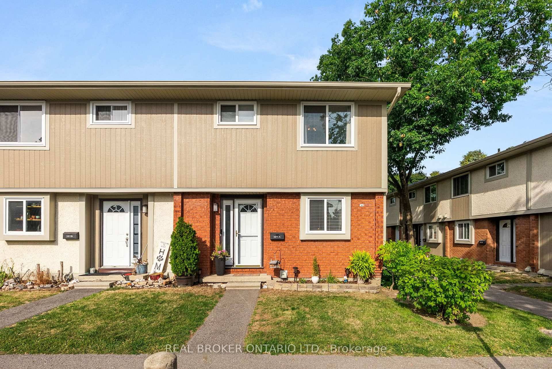 Welcome to 3911 Old Richmond Road.