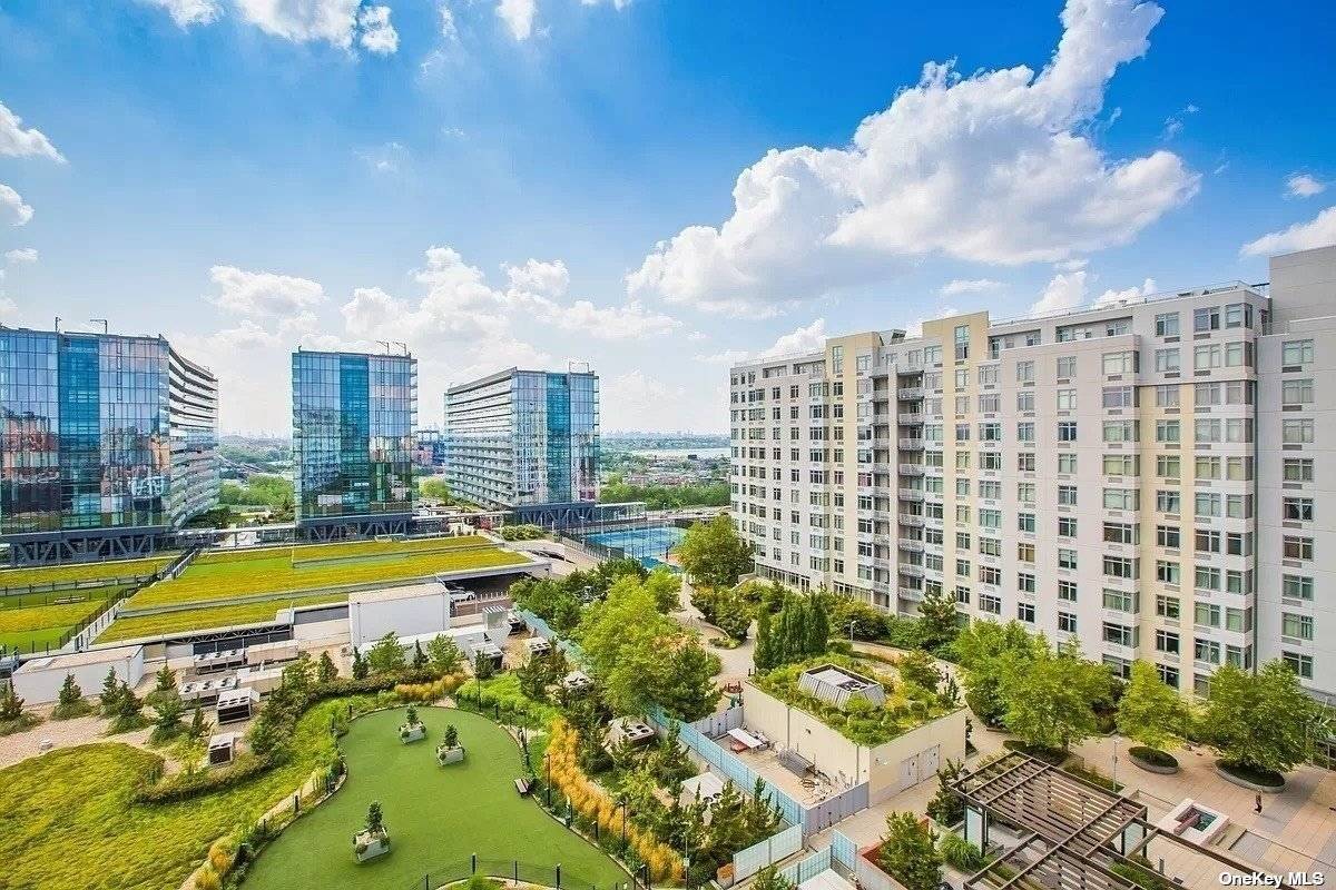 Located in prime downtown Flushing, The prestigous SKY VIEW PARC community.