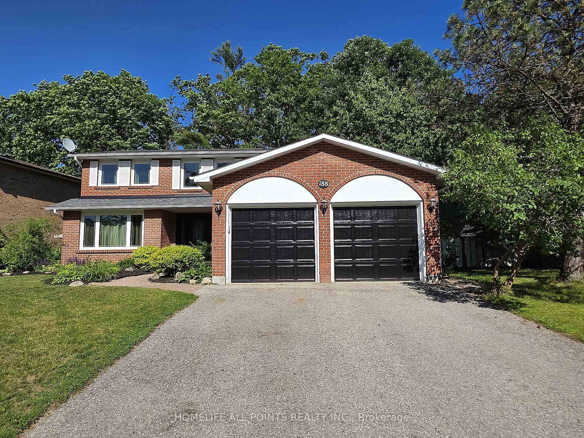 Welcome to this charming spacious 4 bedroom, 4 bathroom, 2 storey home, perfectly situated on a large private lot in a mature neighbourhood backing on to Lampman park.