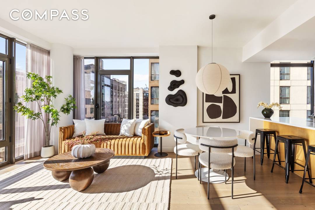 Designer style meets Downtown convenience in this sun splashed split two bedroom, two bathroom corner residence featuring sleek contemporary interiors, wide open city views, exceptional natural light and a fantastic ...