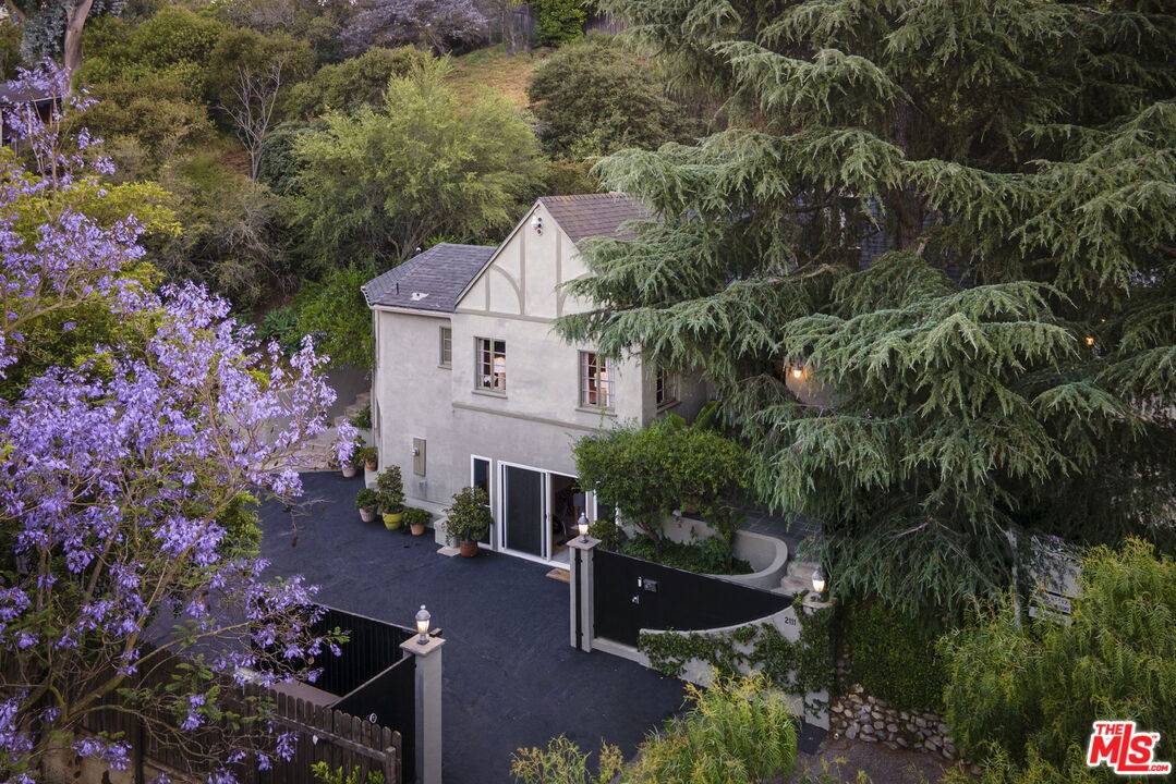 2111 Kress St 4BR Hollywood Hills East La