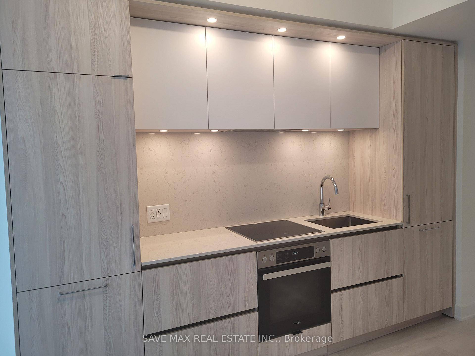 Brand NEW one year old, 1 bedroom unit at LUXURY Residences, an extravagant Downtown Toronto Condo in the Entertainment District.