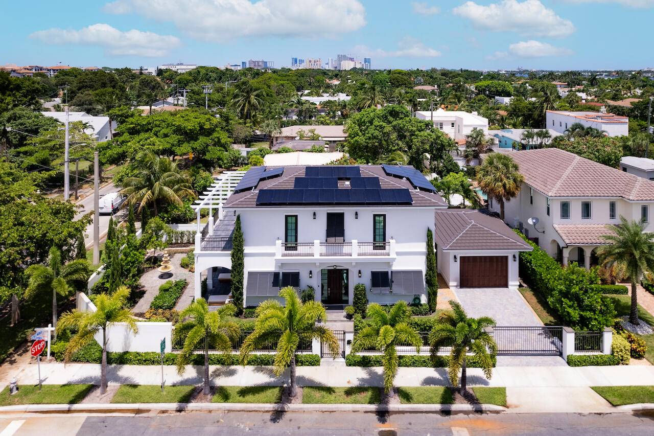 Newer construction 2021 3, 744 square feet of luxury living.