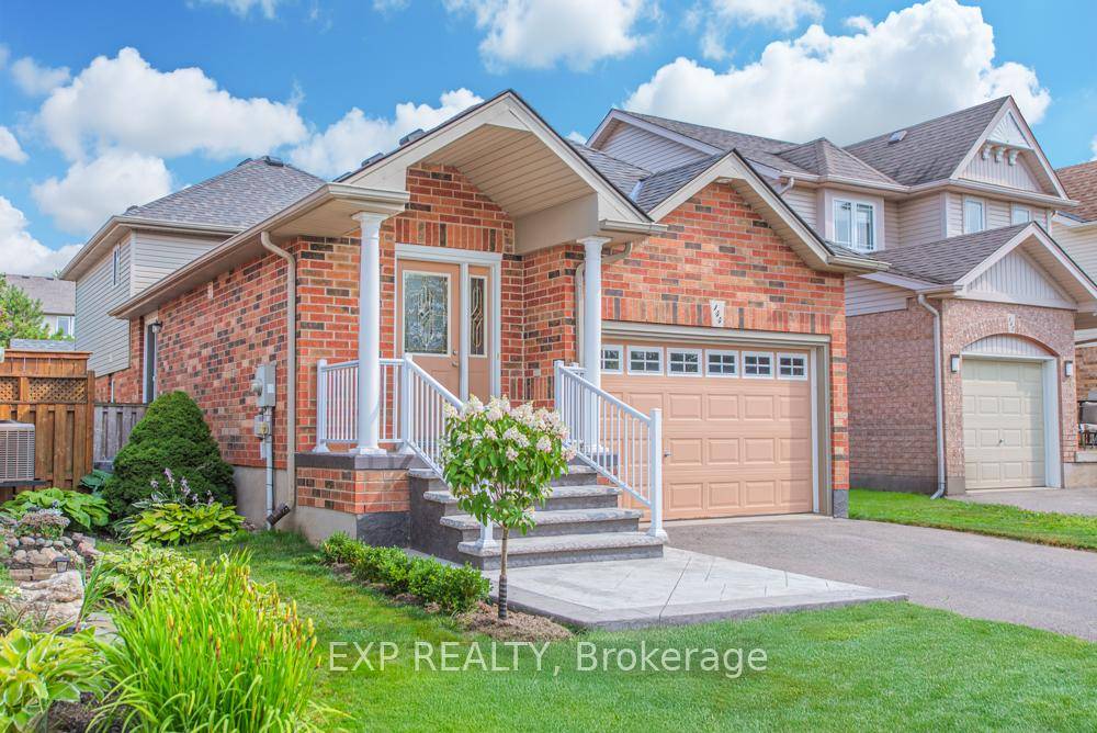 Welcome to 144 Gooseberry Street, a well maintained 3 level backsplit nestled in peaceful Montgomery Village of Orangeville fronting onto greenspace.