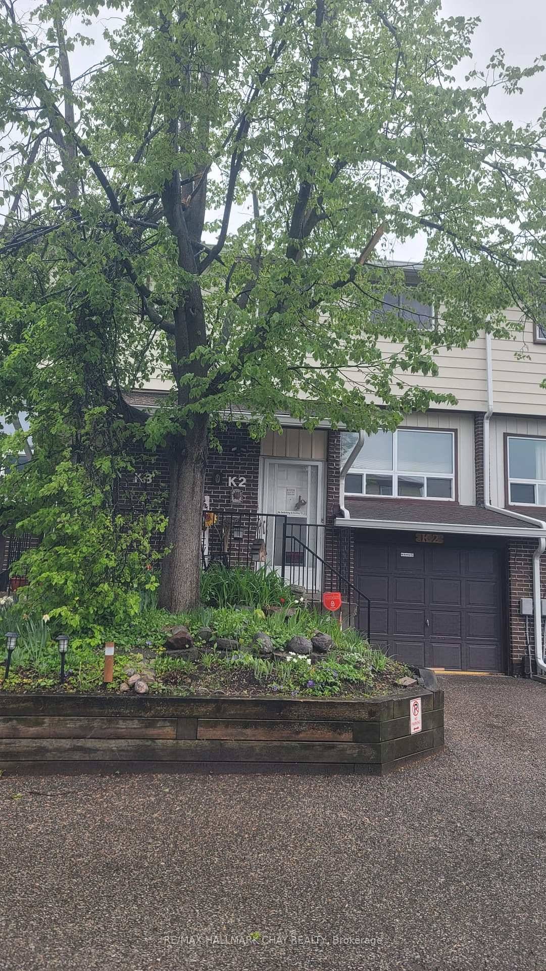 For lease at 63 Ferris Lane condo townhome in Barrie.