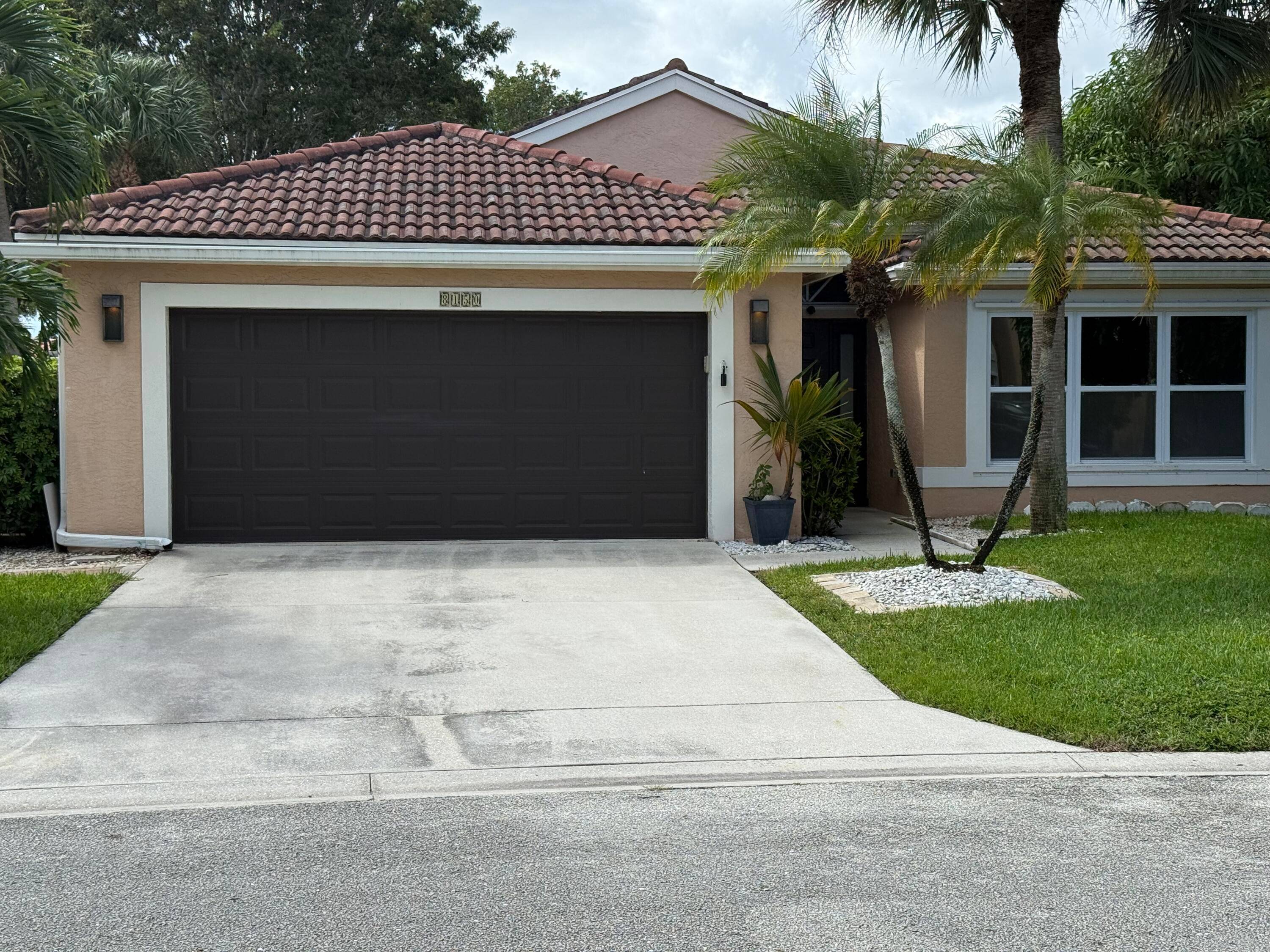 Welcome to your dream rental in the highly sought after Nautica community of Boynton Beach !