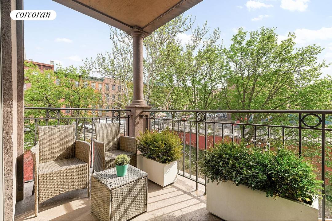 A CARROLL GARDENS SANCTUARY W PRIVATE BALCONY amp ; IMPECCABLE RENOVATIONS Modern warmth meets effortless park front living in this 2 bedroom, 1 bathroom residence offering the kind of quiet, ...