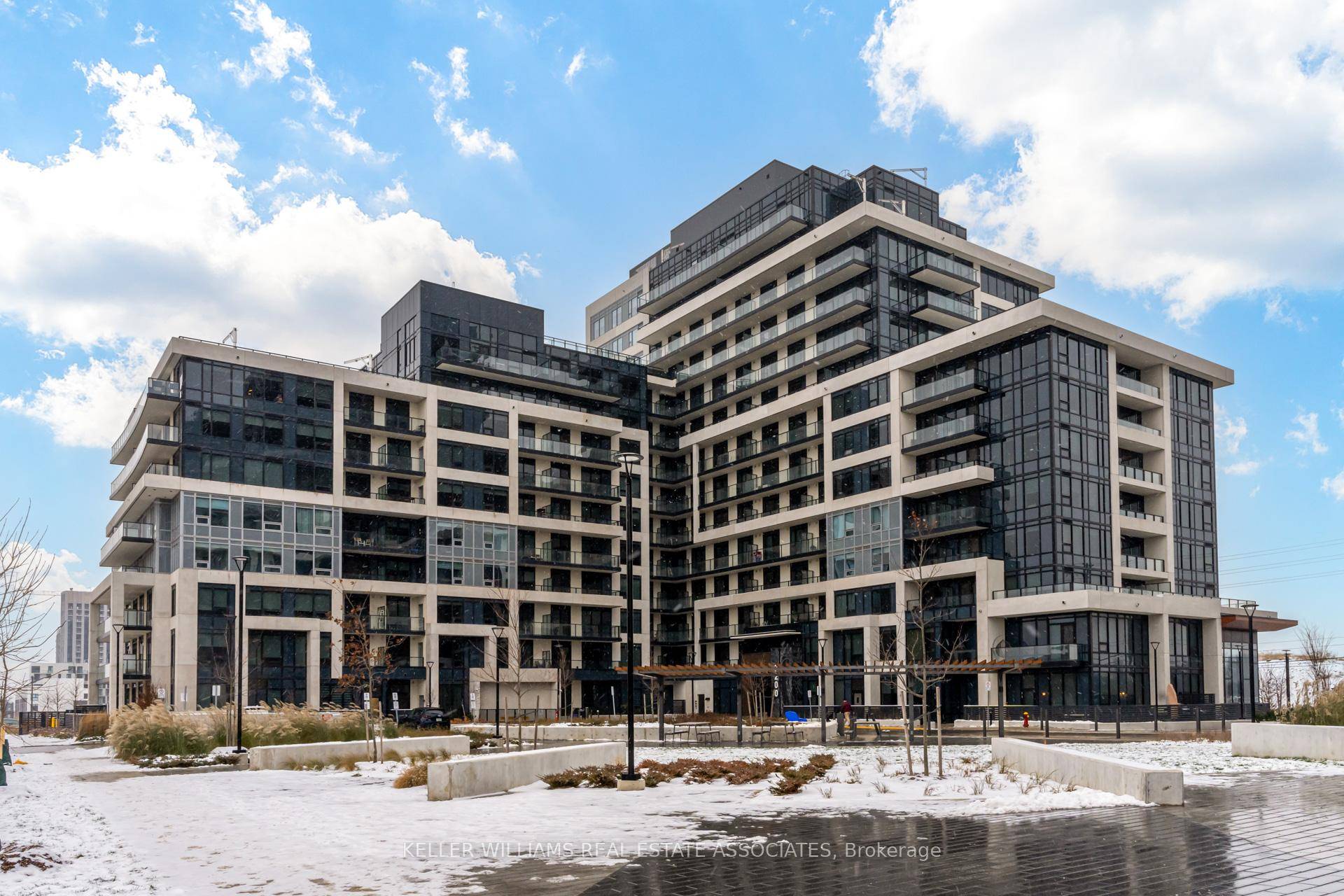 One year new Upper West condo !
