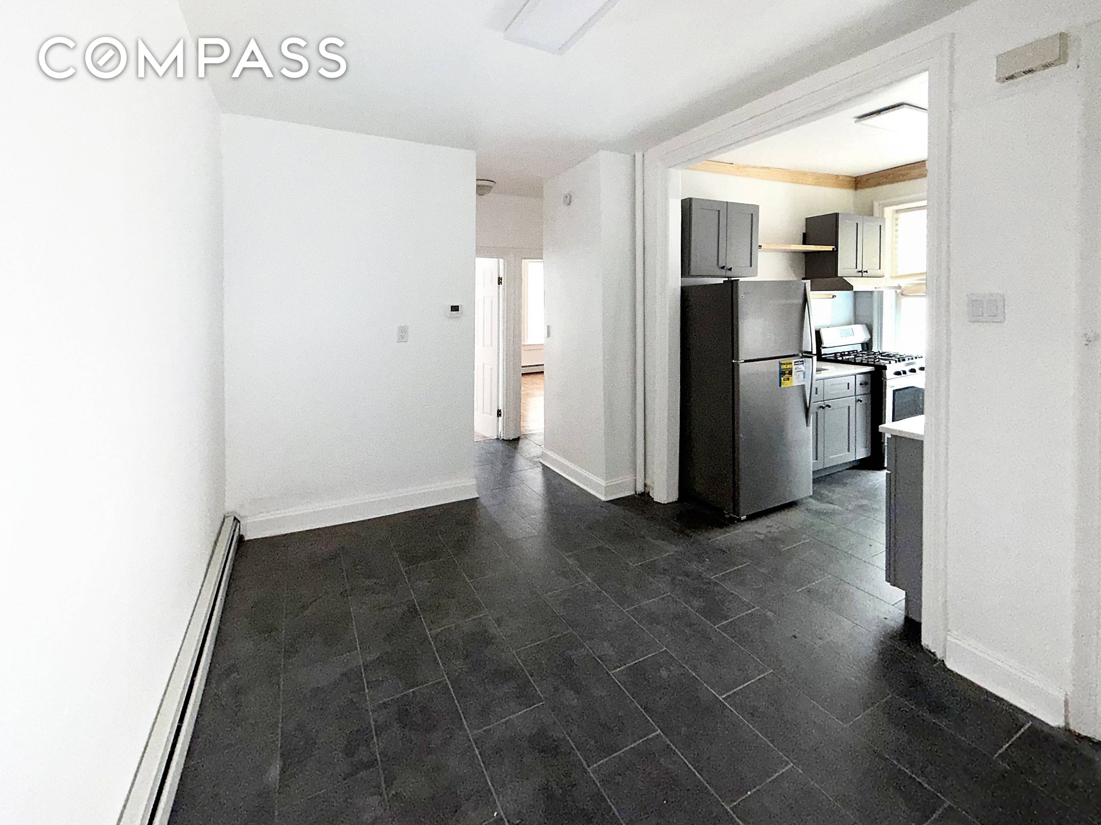 Welcome to 319 E 49th St.