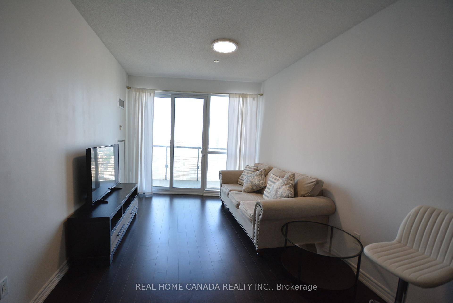 Bedrm 763 Sq. Ft. 105Sf Balcony With 4Pc Ensuit and 3Pc Bathrm, Practical Split Layout and Luxury World Class Landmark Aura College Park Condo At Core Downtown College Area !