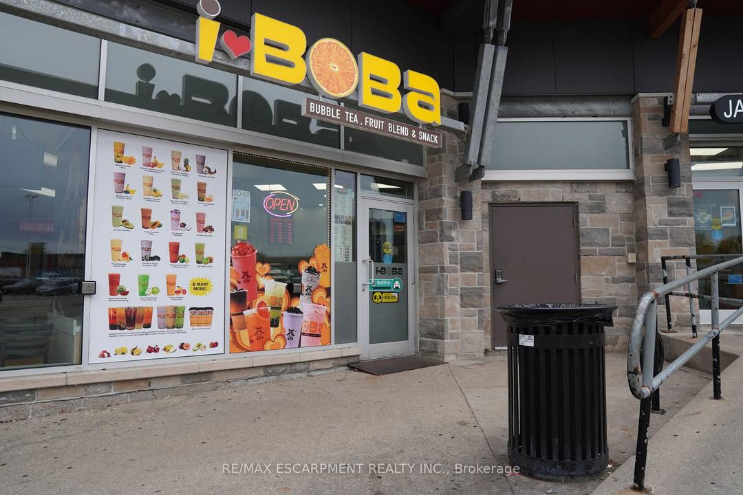 Welcome to I Heart Boba Tea Waterloo's favorite destination for handcrafted bubble tea, premium fruit smoothies, and freshly brewed specialty drinks.