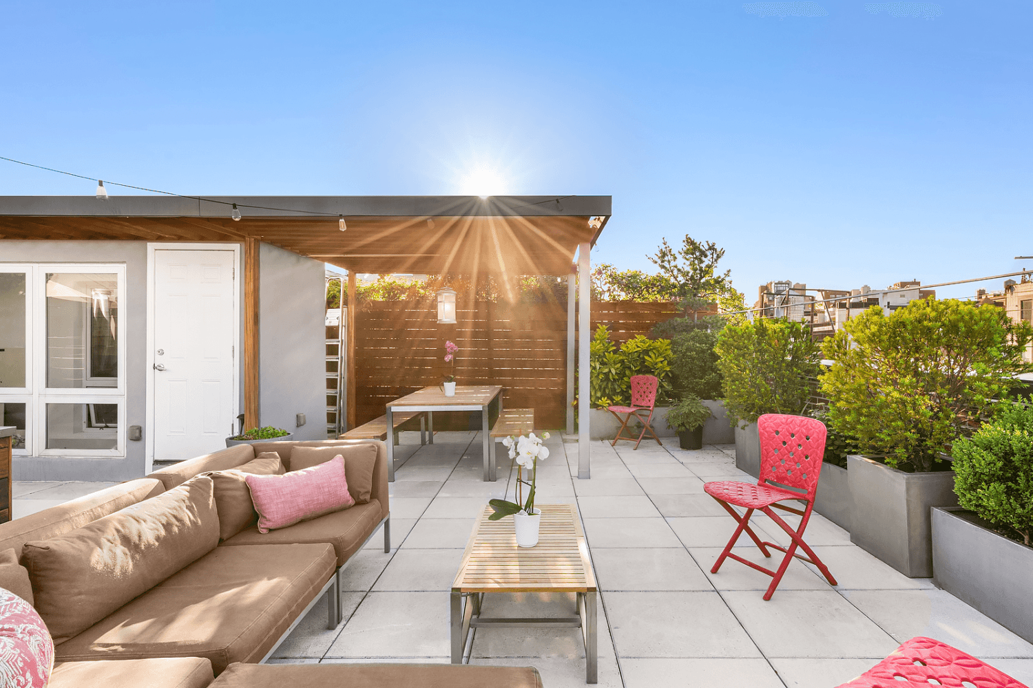 A Renovated Noho Penthouse 2 Bed Loft with an Amazing Private Roof Terrace and P anoramic Views Introducing a rare sun flooded corner 2 bedroom, 2 bath Penthouse with an ...
