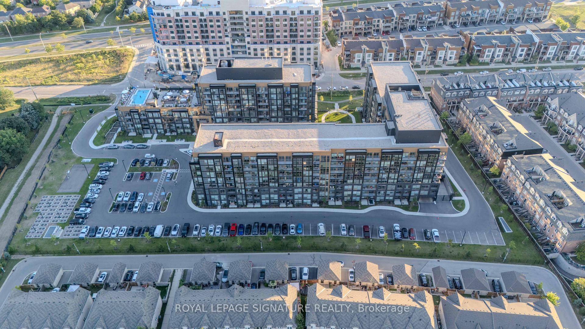 Welcome to Nuvo Condos. This stunning 2 bedroom, 2 bathroom suite is ideally located in the heart of Oakville.