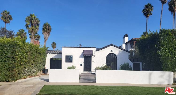 620  N Poinsettia Pl 4BR Hancock Park La