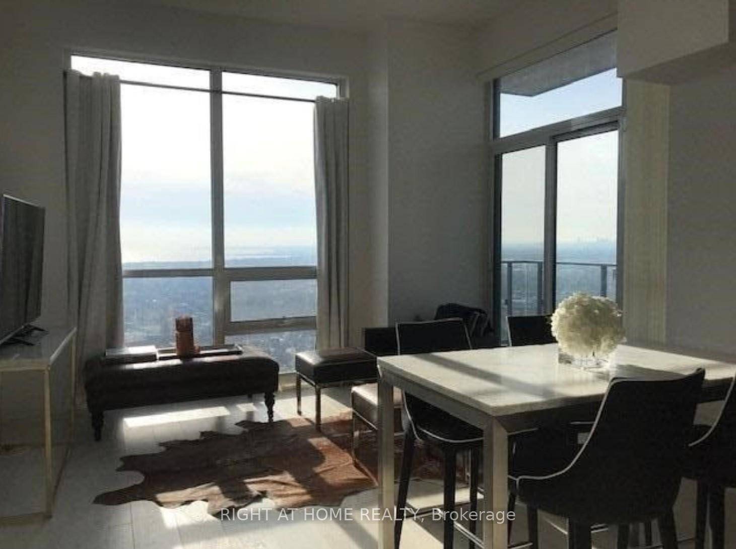 Impeccable 2 Bedroom 2 Bath Condo In Westlake With A Great Functional Layout And Beautiful Views.