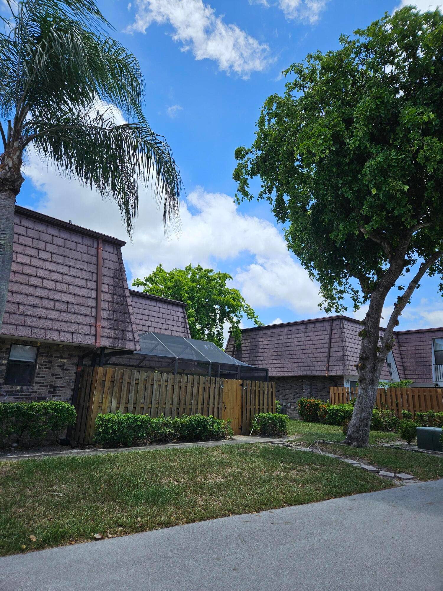 Low HOA fee is 430 per month covers Insurance on the outside of the building, Hotwire basic cable, grass cutting, property manager, community Pool.