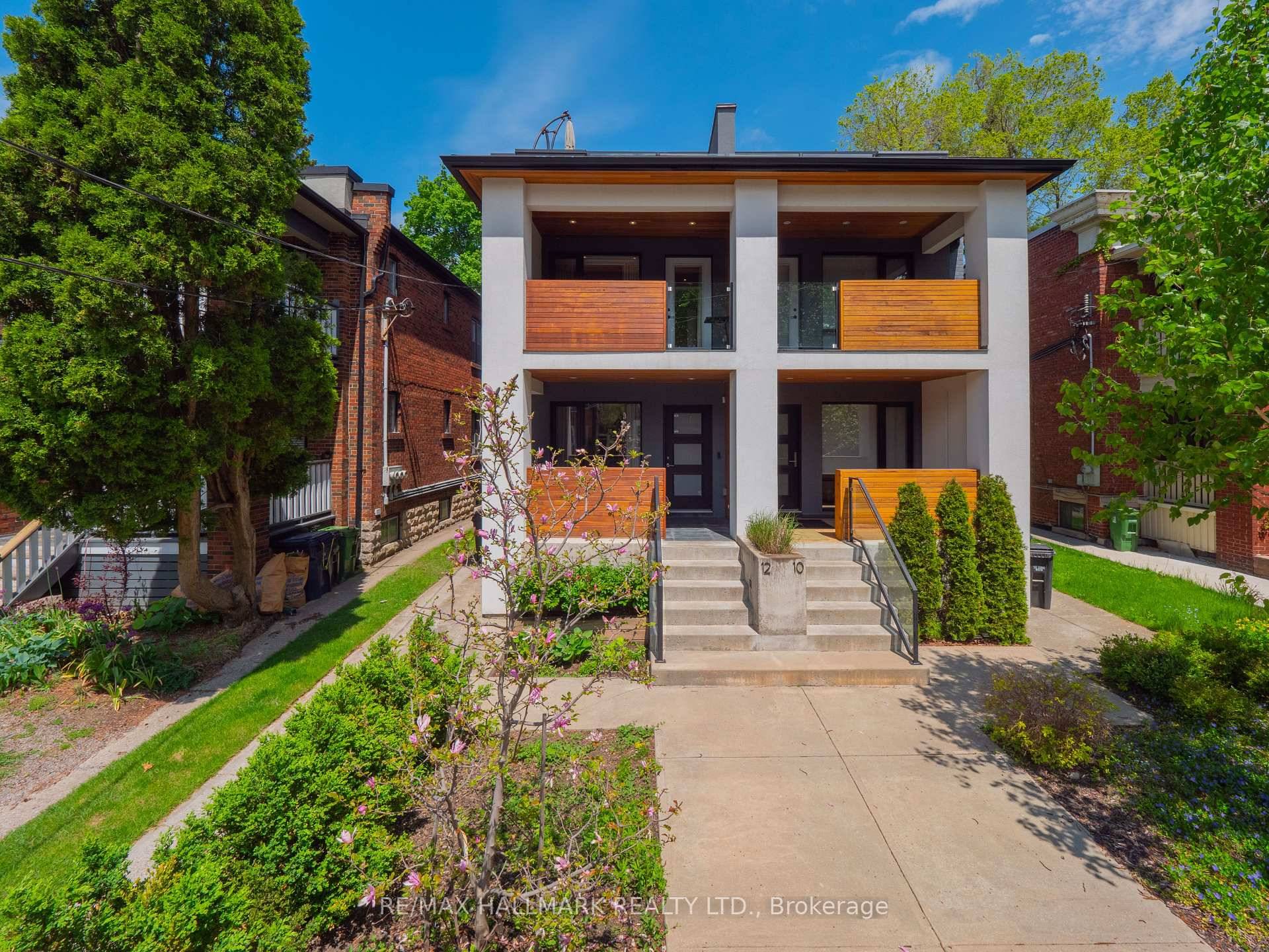 Welcome to 12 Thorncliffe Avenue A rare offering in the coveted Playter Estates neighbourhood and within the highly sought after Jackman School District this is a home that stops you ...