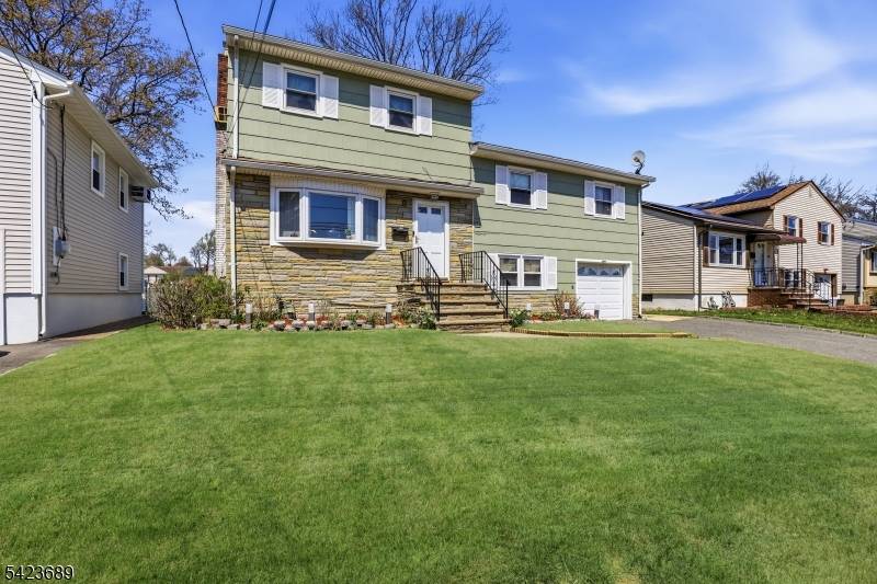 Welcome to this beautifully maintained split level home in the heart of Union !