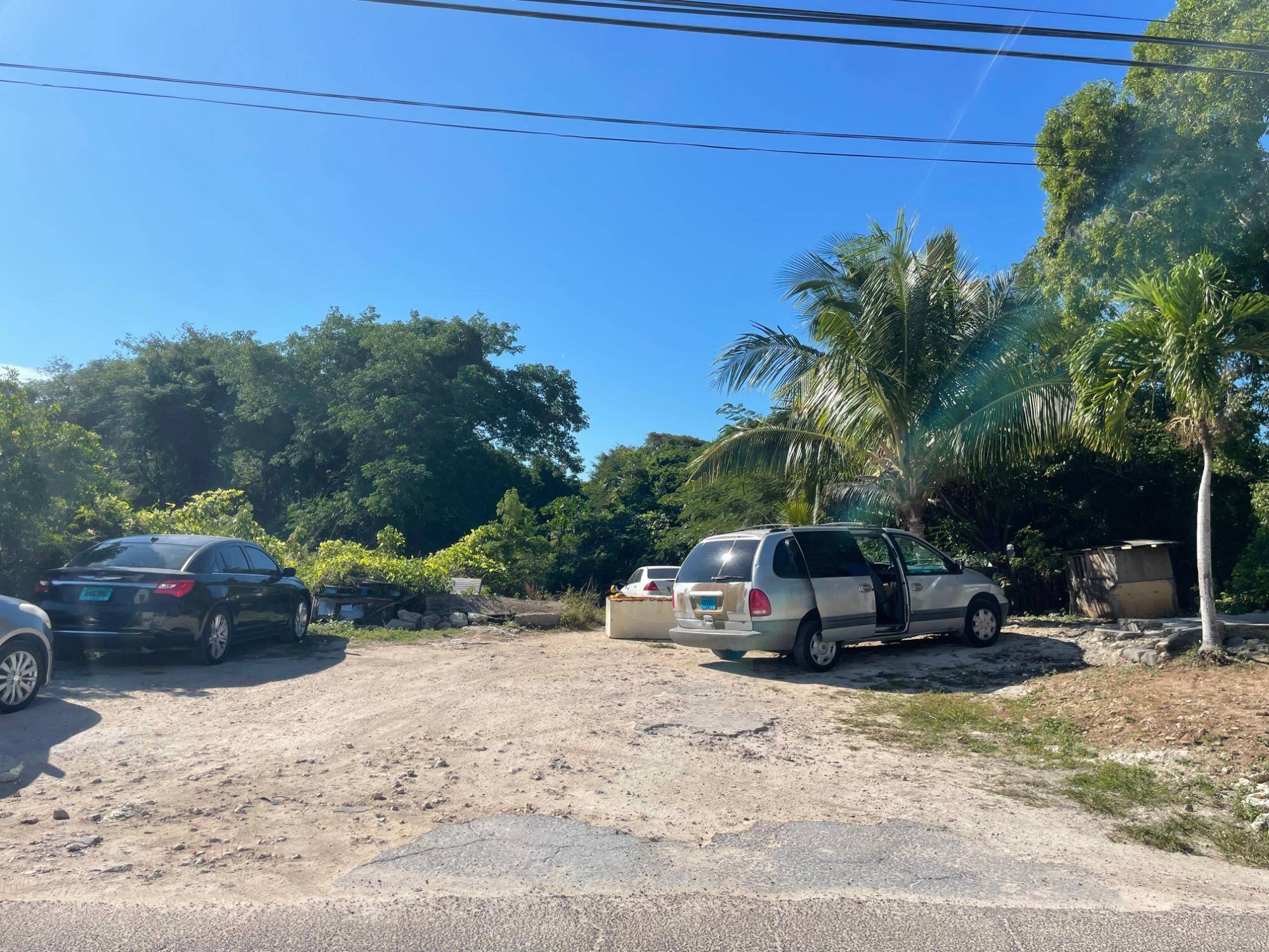 FOX HILL Land New-Providence