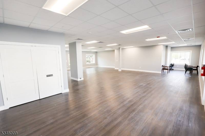 2nd Floor 875 Sq. Ft. with Elevator Brand New Office.
