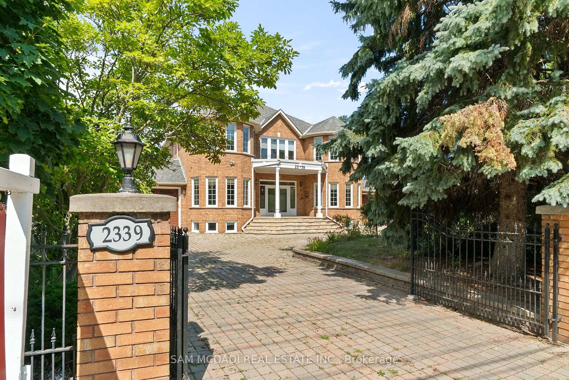 Welcome to 2339 Glengarry Rd.