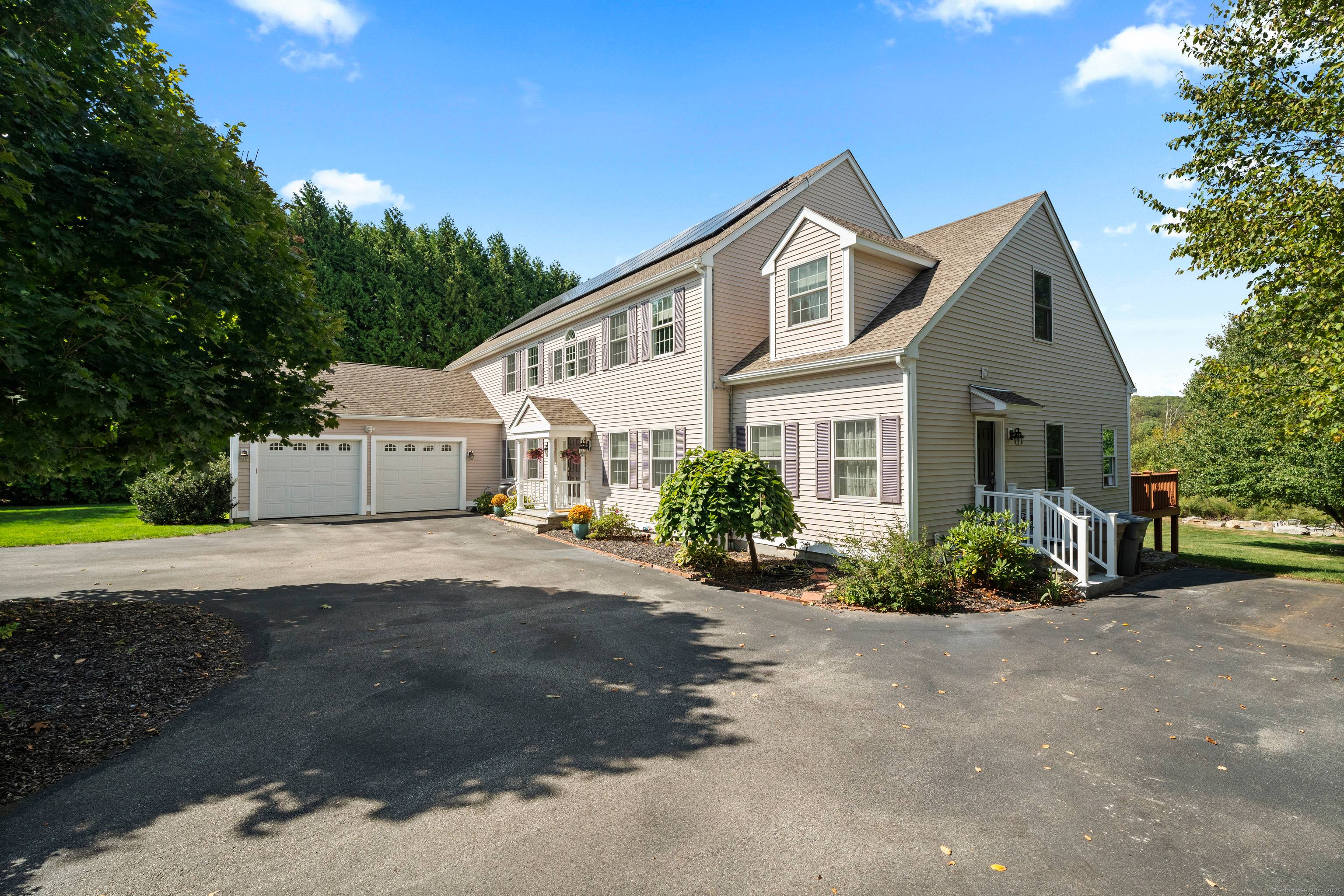Discriminating buyers will appreciate the versatile floor plan as well as custom details within this primely located Flanders home.
