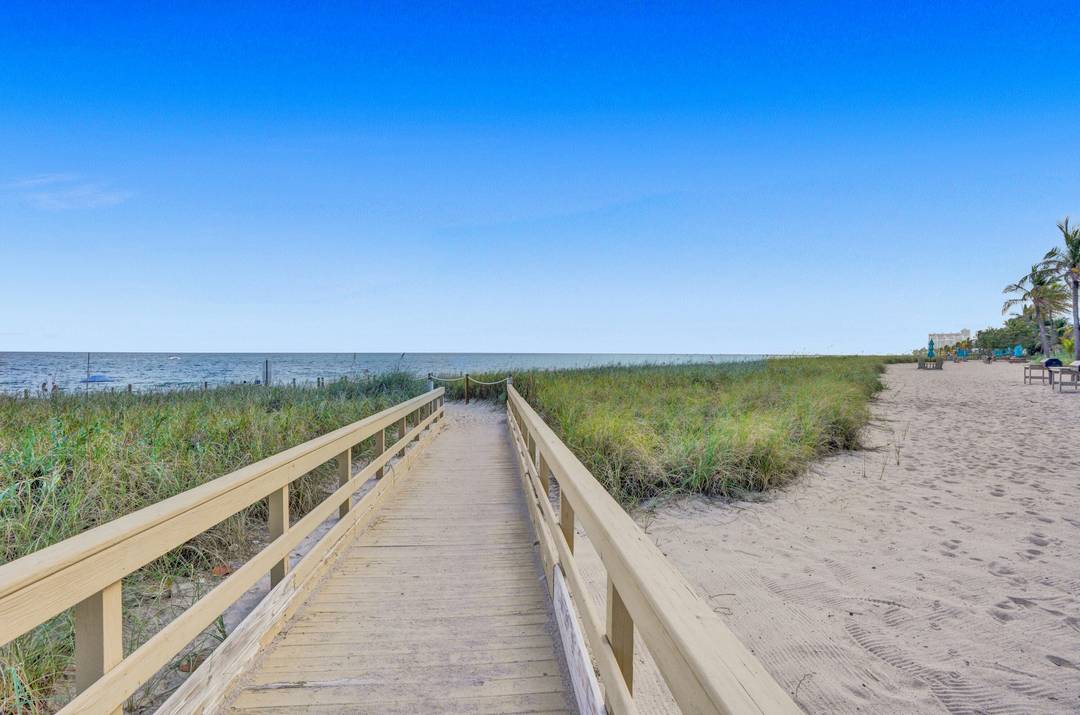 This 17th Floor Oceanfront Penthouse Offers Over 1, 600 Sq.