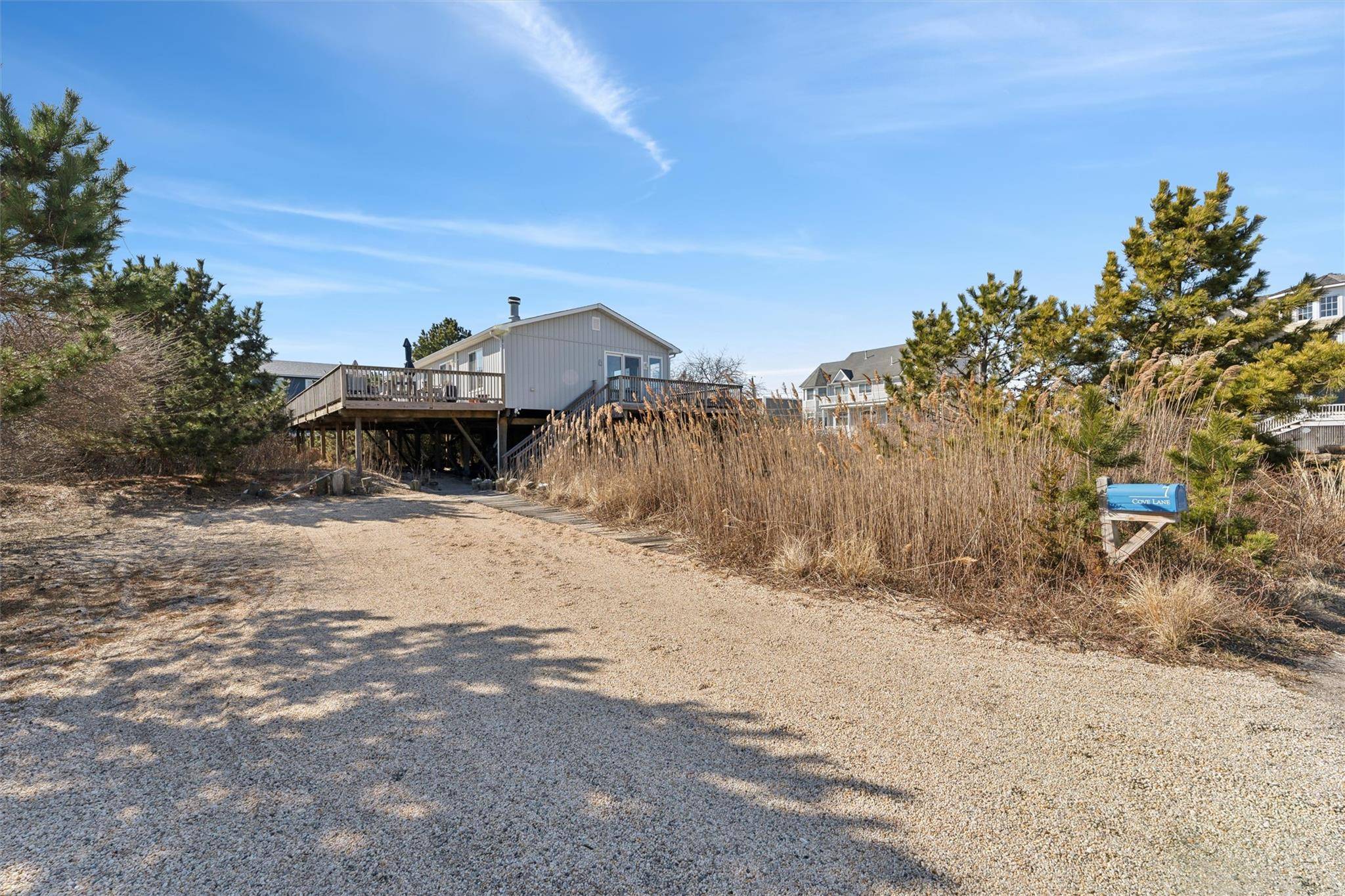 Your perfect summer retreat awaits !