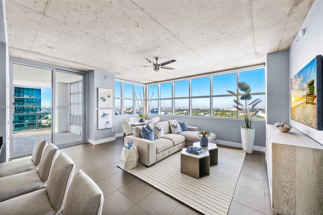 Step inside this industrial chic residence located in the heart of Midtown.