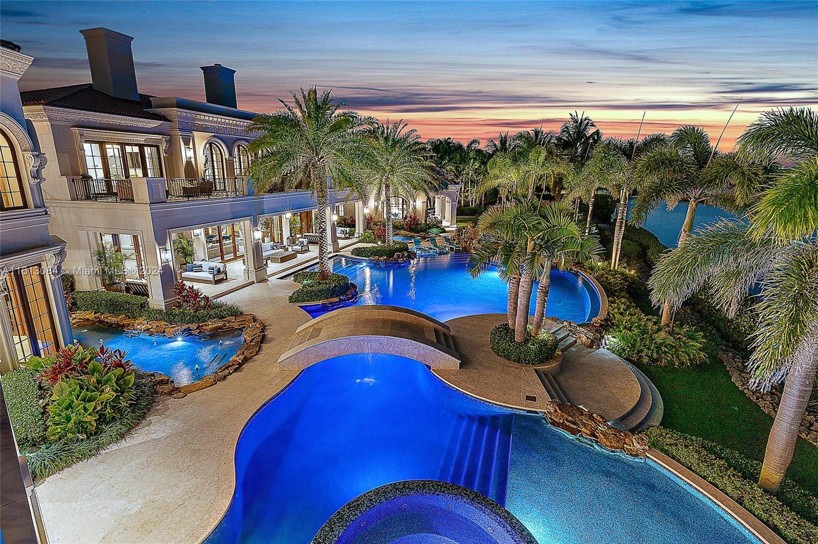 Ultimate Trophy Property in Admirals Cove.