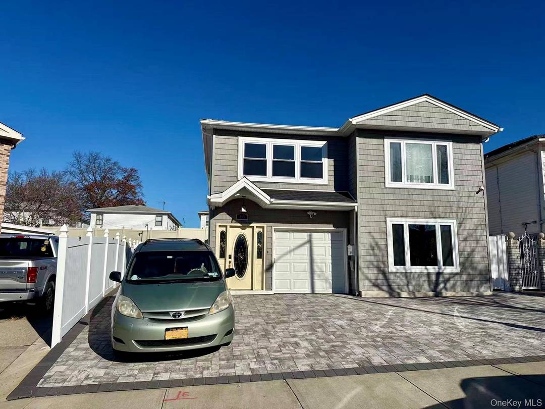 Spacious second floor unit featuring 3 spacious bedrooms, 2 full baths, and two versatil living areas that can be used as a family room, office, or play space.