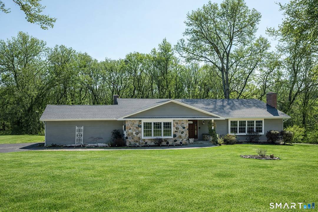 Welcome home to this spacious split level offering 3, 060 square feet, featuring 3 bedrooms and 3 full bathrooms.