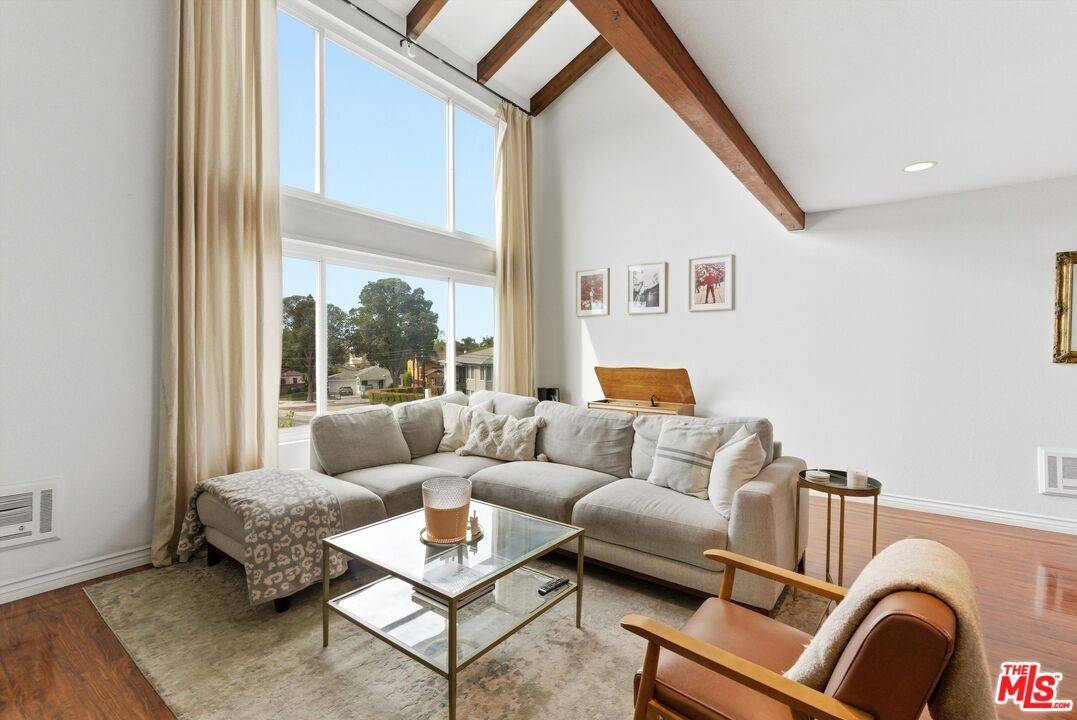 12438   Short Ave 3BR Marina Del Rey La