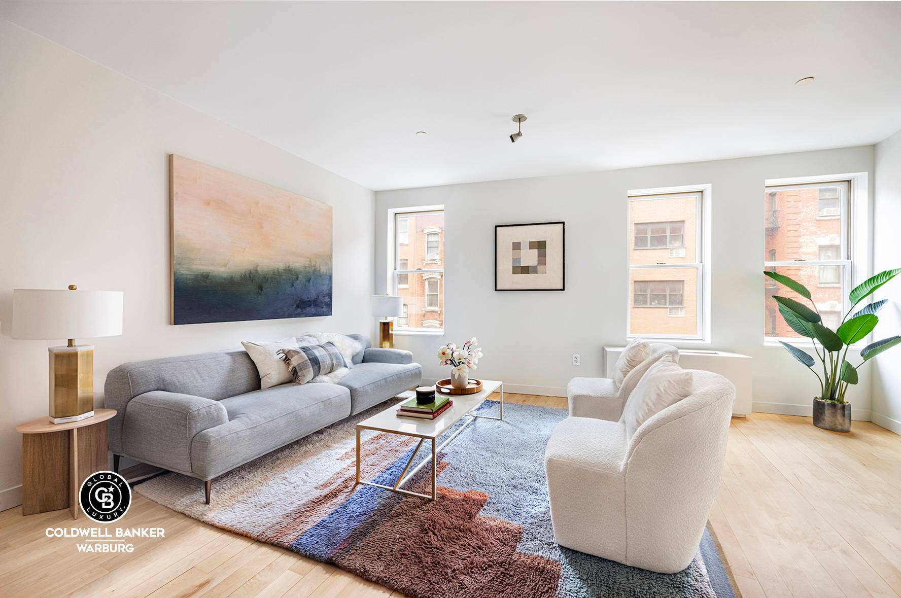 Situated at the nexus of Nolita, Little Italy, Bowery, and SoHo, this chic and modern boutique condominium home is surrounded by trendy shops and diverse culinary delights.