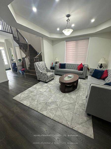 Very spacious around 3000 sq feet house 4 nice size bedroom, Master bedroom with he and she closet, Separate, Family, Dining, Kitchen, Breakfast area.