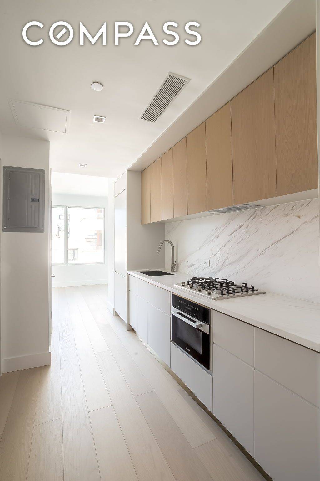 Be the first to live in this city view studio residence at 208 Delancey.