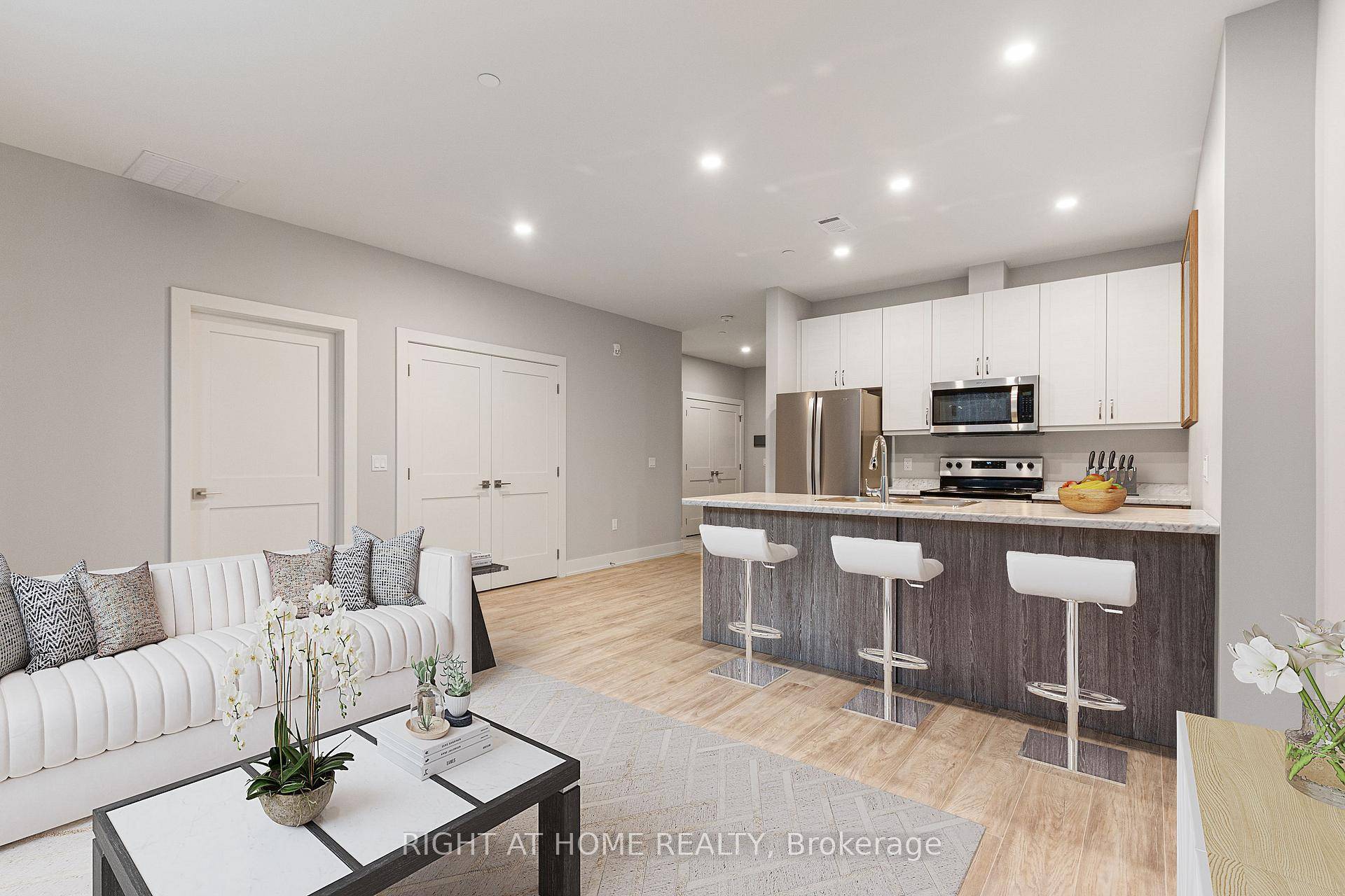 Discover The Alexander at Campus Trail, where this first floor condo shines with a spacious 1 bed plus den layout and 2 full baths across nearly 1000 sq ft.