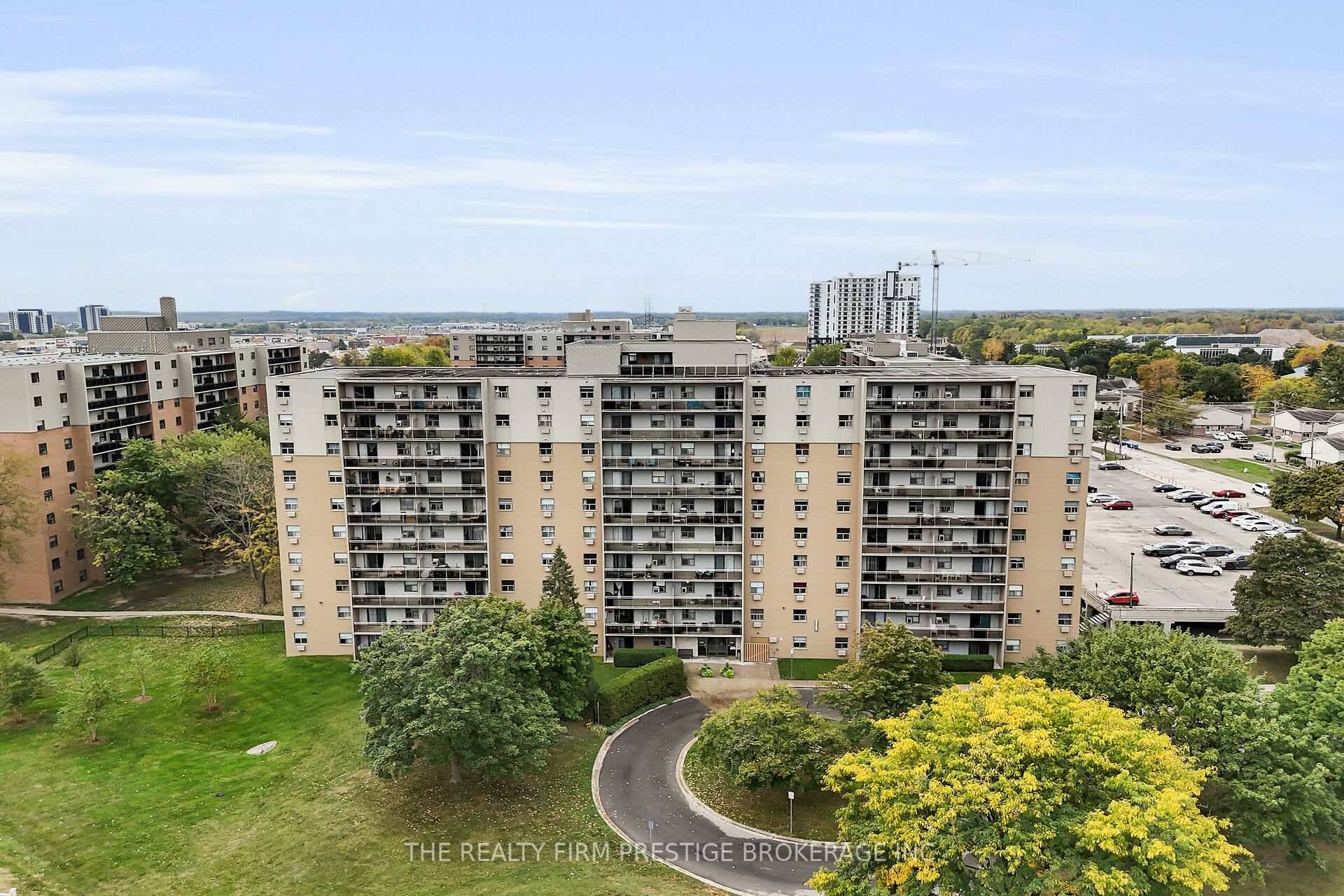 This beautifully updated 1 bedroom, 1 bathroom unit offers a smart, functional layout designed for maximum comfort and use of space.