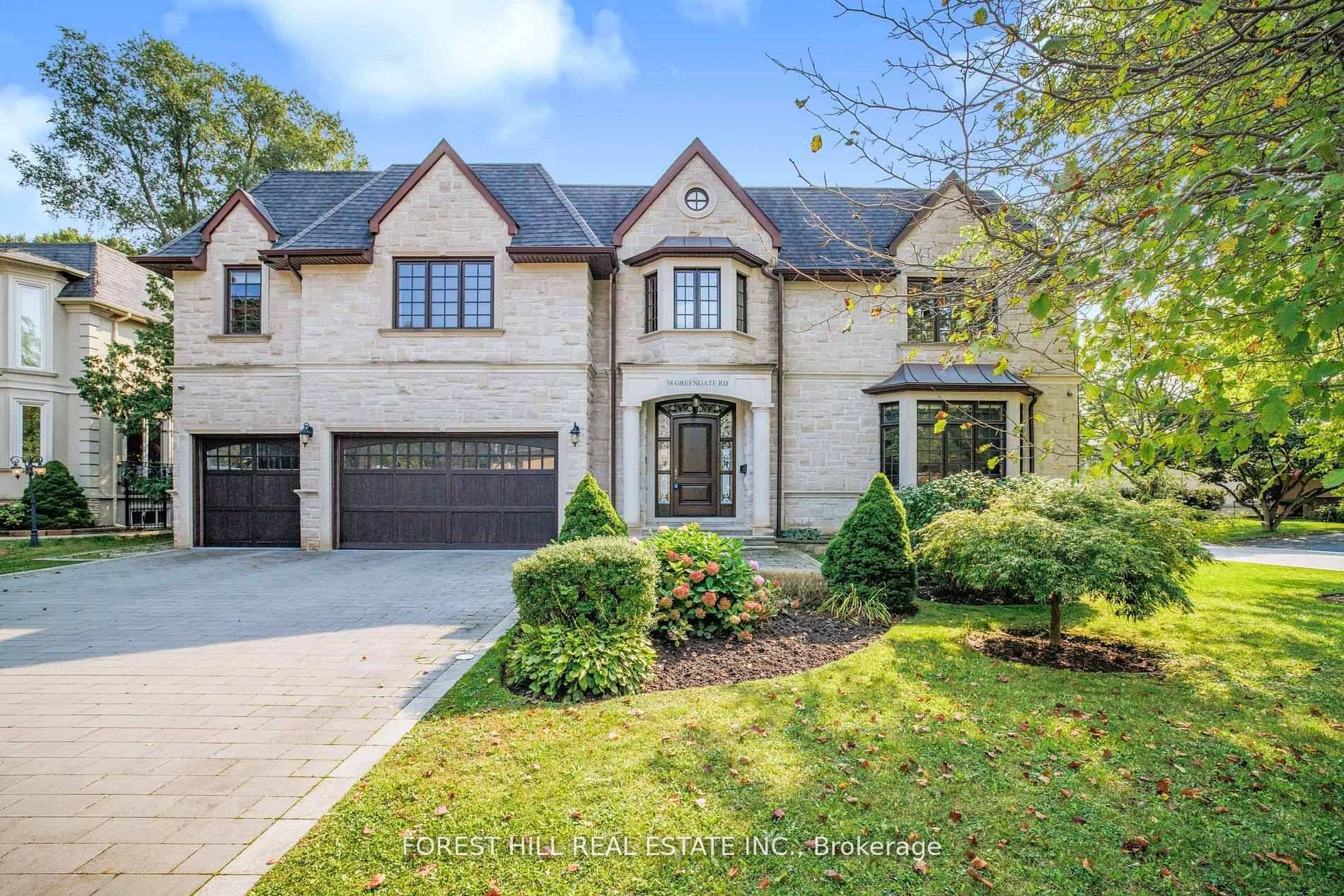 UNIQUE ESTATE W RARE FIND amp ; Outstanding 3Cars Garages Truly Gracious Sophistication amp ; Exceptional Quality Above Standards Unparalleled Ambiance Designed Built For The Owner Situated In After Sought ...